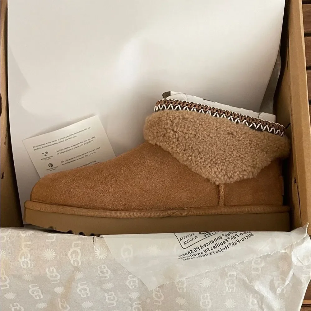 UGG  Classic Ultra Mini Maxi Curly Booties Chestnut USA Women Size 9/UK 7/EU 40